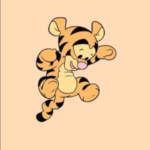 Meet your Posher, Elise